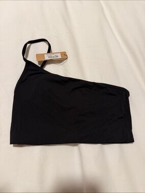 Skims One-Shoulder Black Bralette / Crop Top